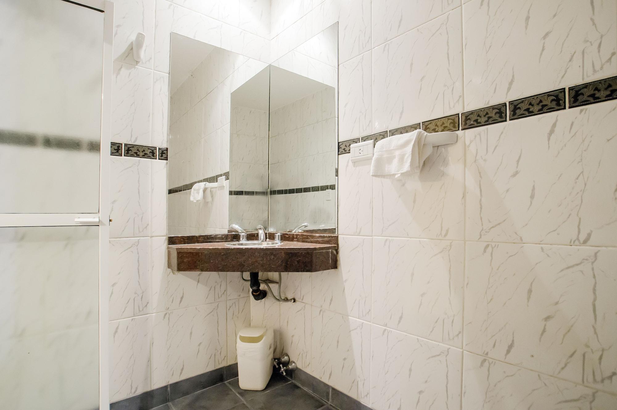 Hotel Parada Буенос Айрес Екстериор снимка