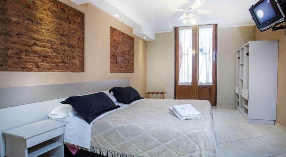 Hotel Parada Буенос Айрес Екстериор снимка